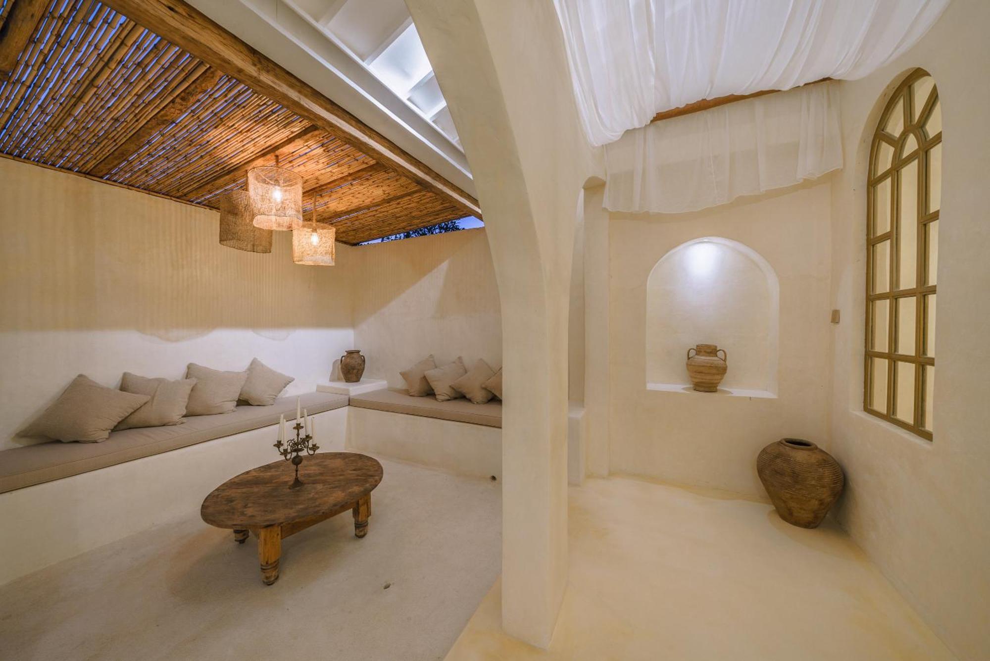 Villa Stella: 2Br Vibrant Mediterranean Oasis ชังกู ภายนอก รูปภาพ