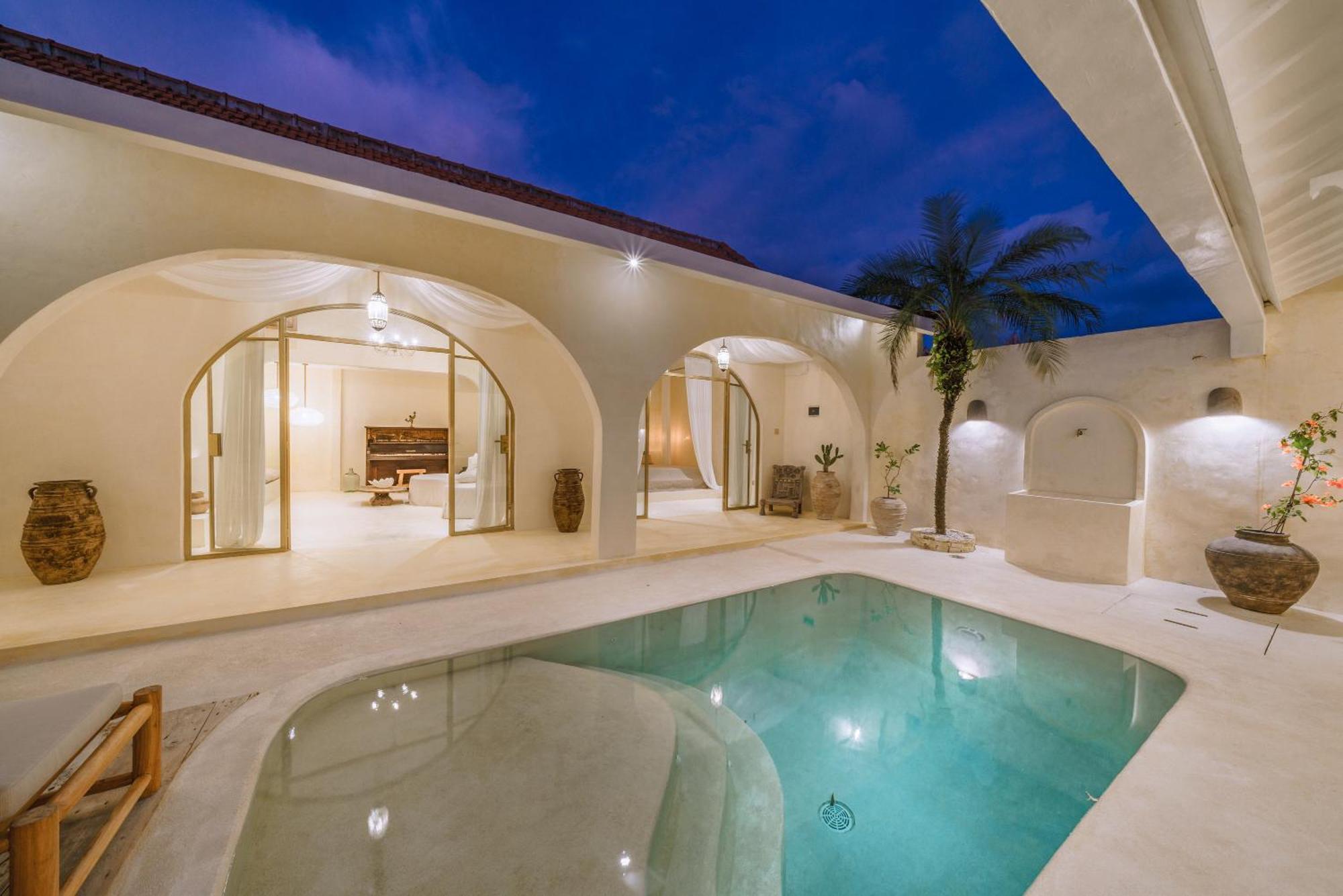 Villa Stella: 2Br Vibrant Mediterranean Oasis ชังกู ภายนอก รูปภาพ