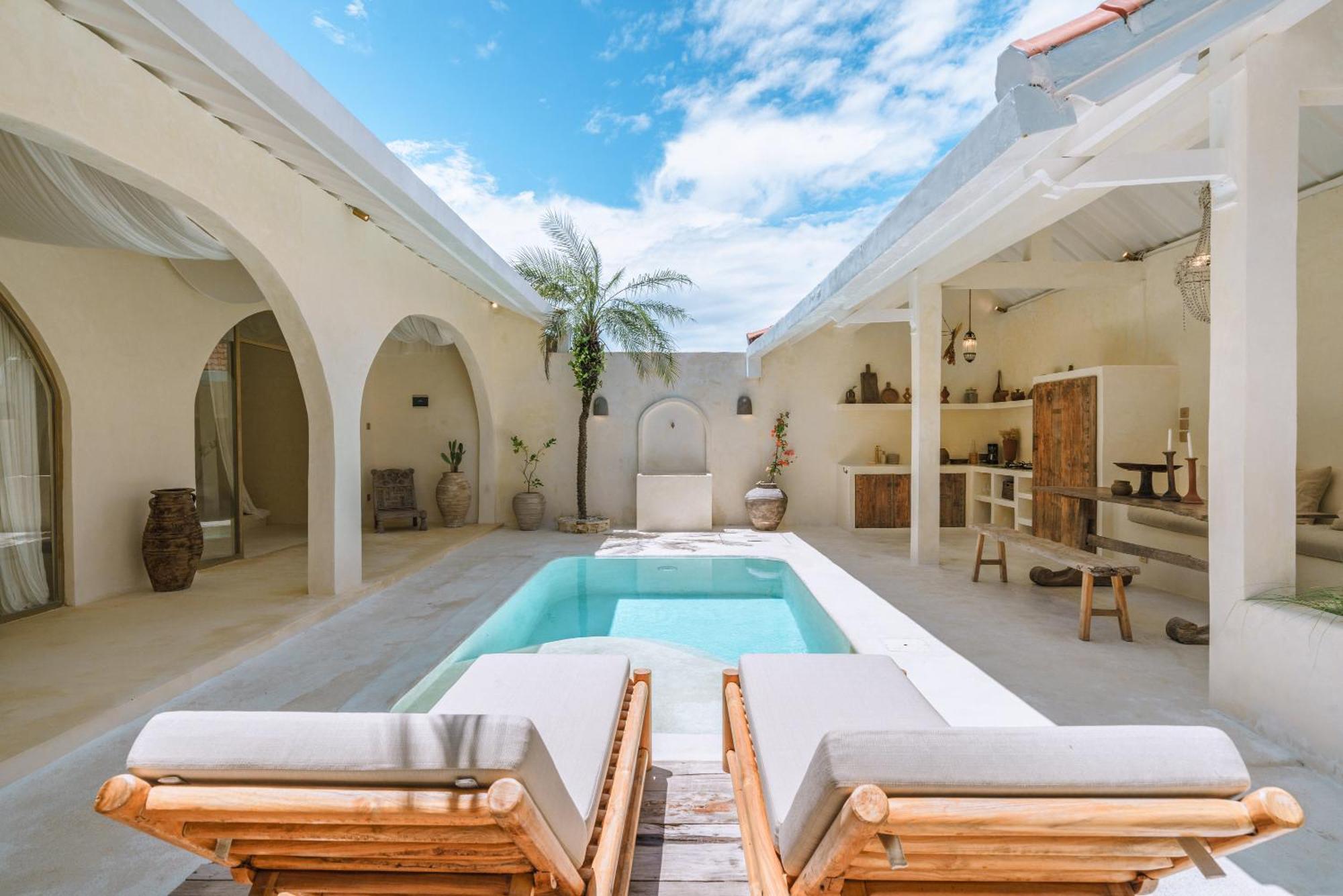 Villa Stella: 2Br Vibrant Mediterranean Oasis ชังกู ภายนอก รูปภาพ